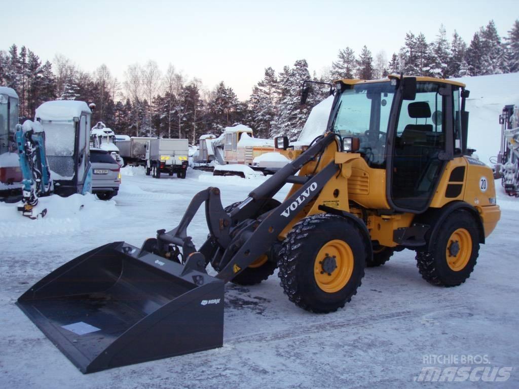 Volvo L 20 F med A/C Kolesni nakladalci