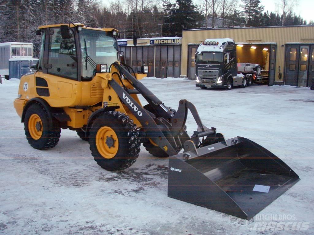 Volvo L 20 F med A/C Kolesni nakladalci