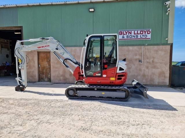 Takeuchi TB 260 Mini bagri <7t