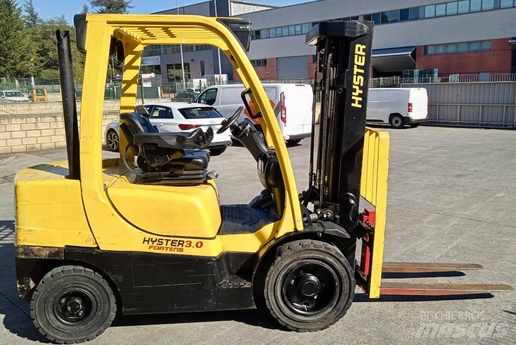 Hyster H 30 FT Dizelski viličarji