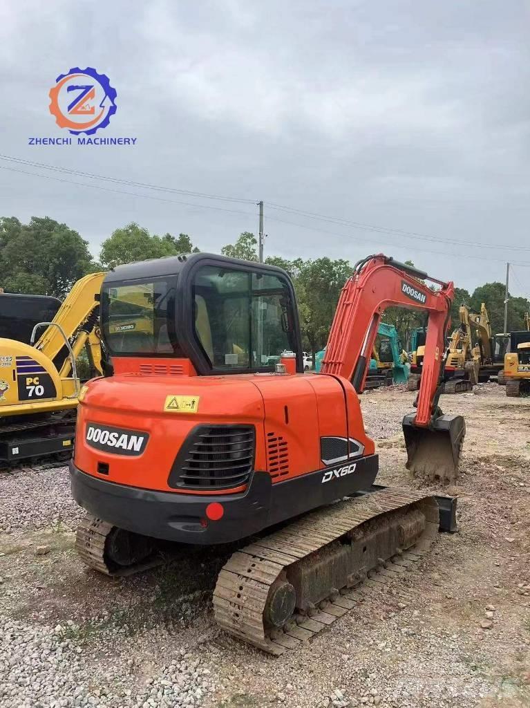 Doosan DX 60 Mini bagri <7t