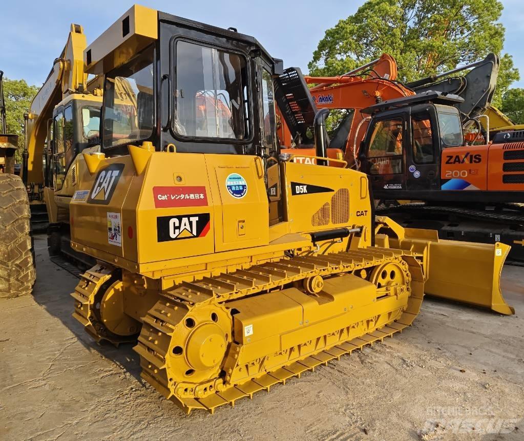 CAT D 5 K Buldožerji goseničarji