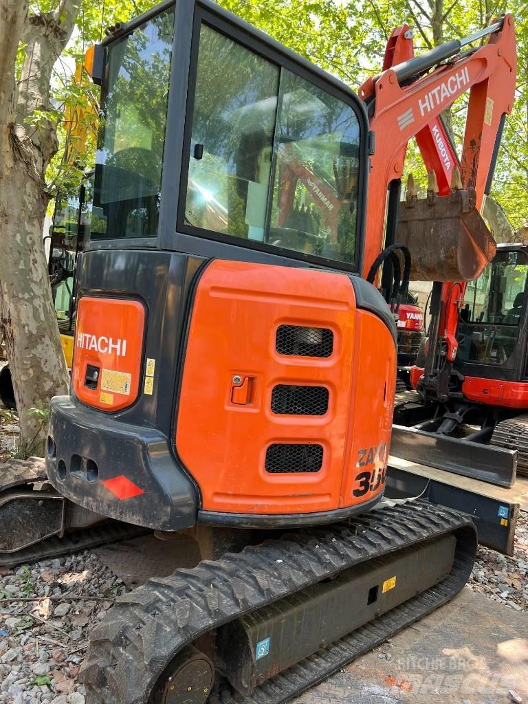 Hitachi ZX 35 U-5 Mini bagri <7t