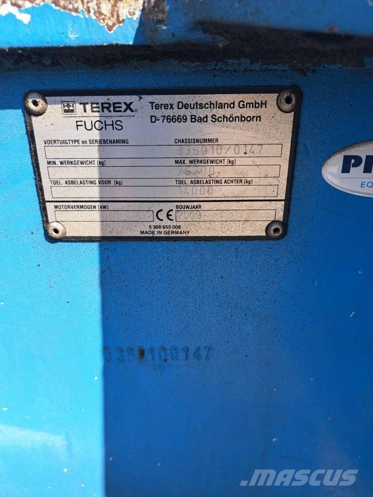 Fuchs MHL 335 Bagri za prekladanje primarnih/sekundarnih surovin