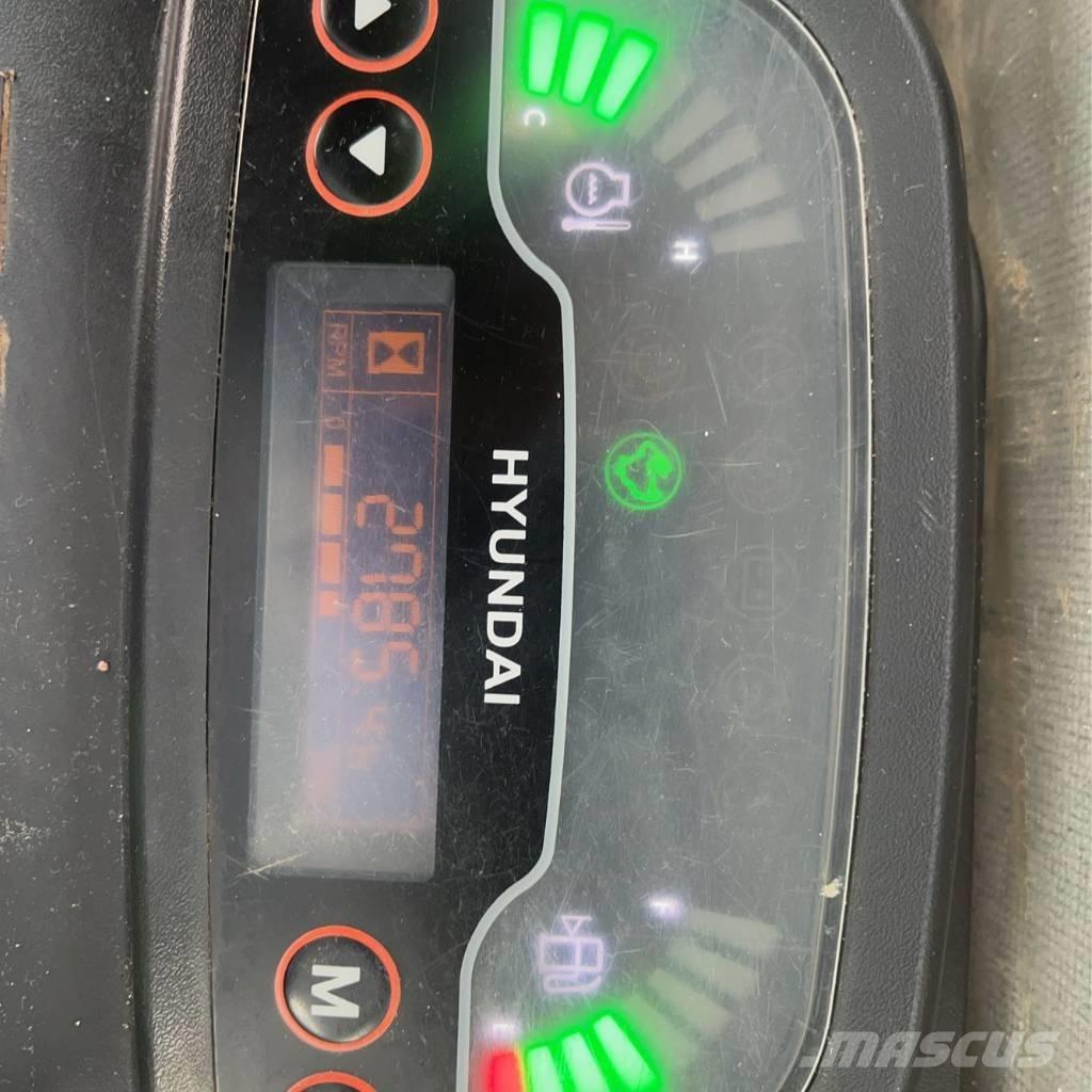 Hyundai 25 Z-9 Mini bagri <7t