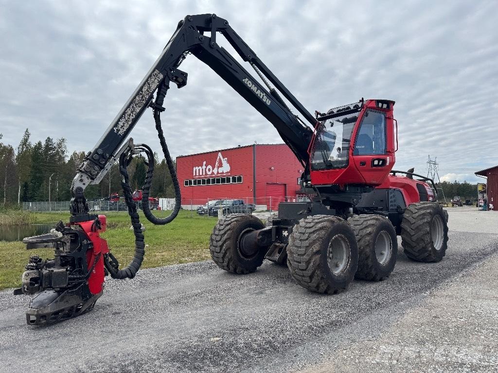 Komatsu 911 Harvesterji