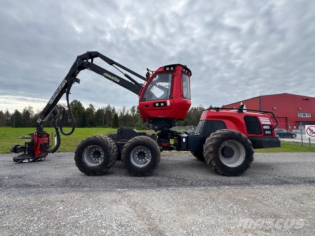 Komatsu 911 Harvesterji