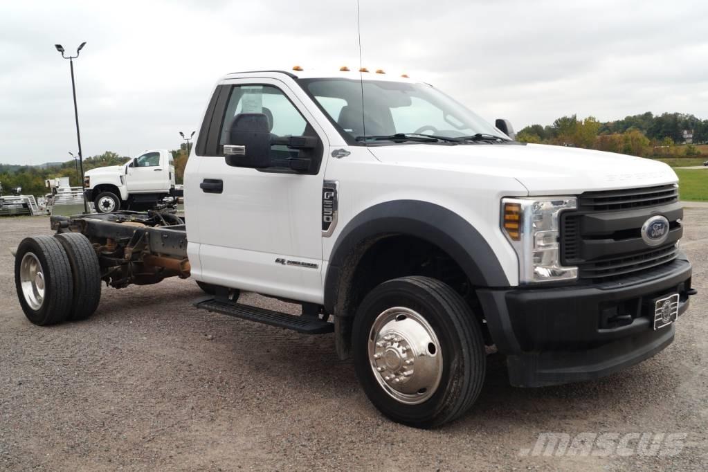 Ford F 550 XL SD Tovornjaki-šasije