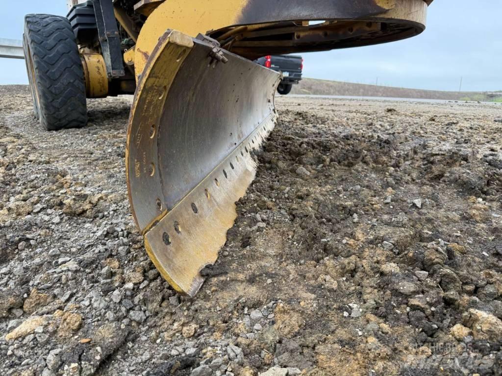 CAT 140H Grederji