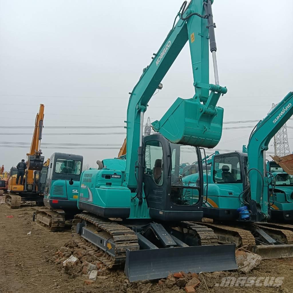 Kobelco SK75-8 Midi bagri 7t – 12t