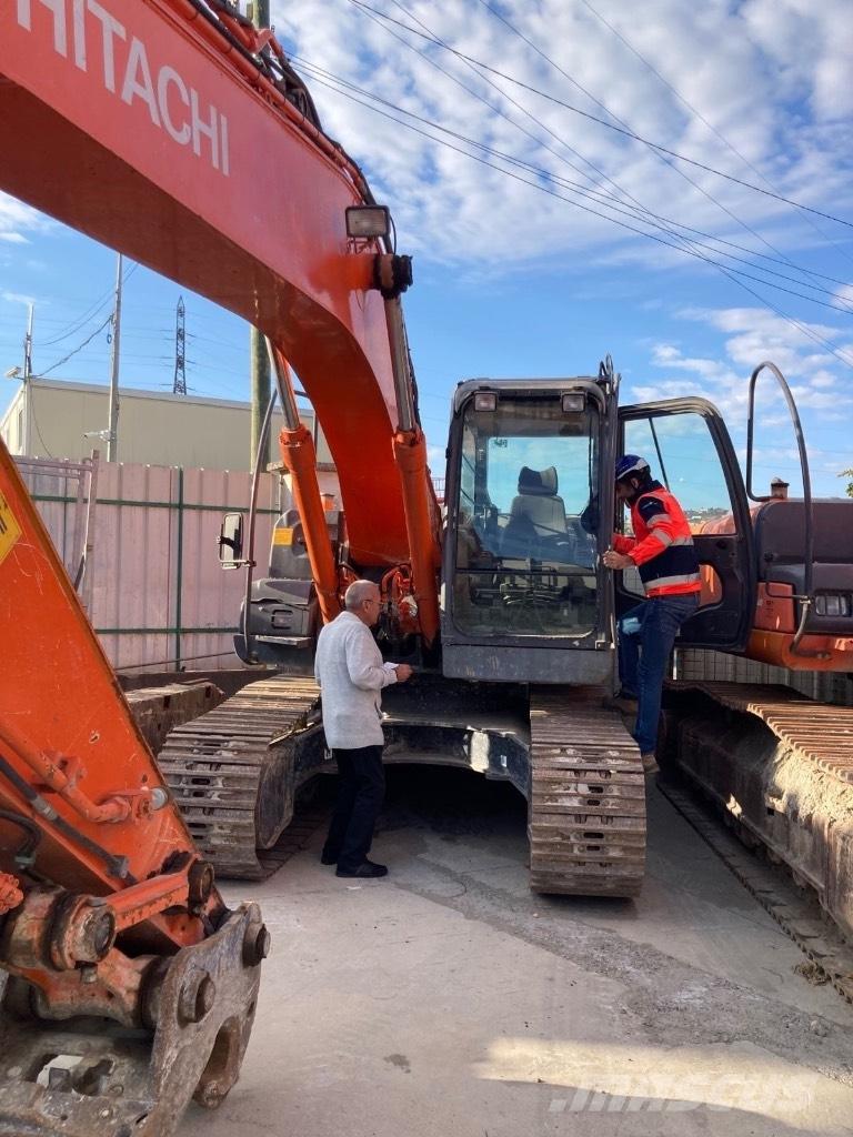 Hitachi ZX 240 Bagri goseničarji