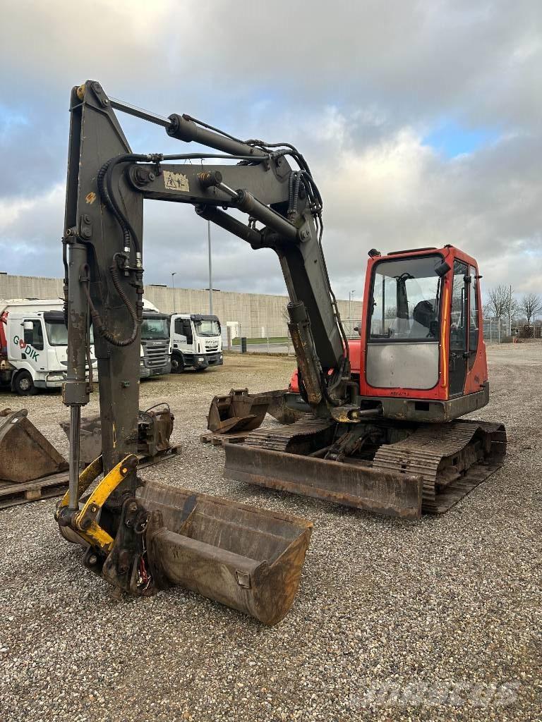 Komatsu PC 75 Midi bagri 7t – 12t