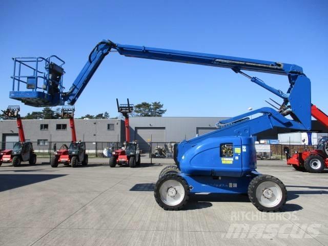 JLG 600 AJ (253) Zglobne samohodne dvižne ploščadi