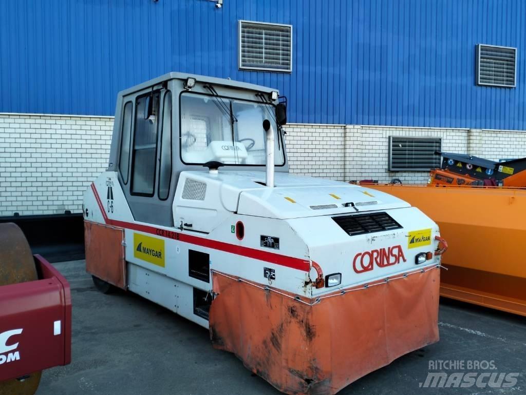 Corinsa CCR 1421 Kolesni valjarji s pnevmatikami