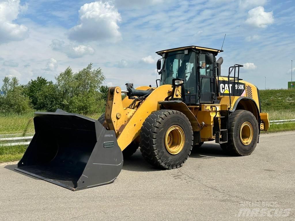 CAT 950K Kolesni nakladalci