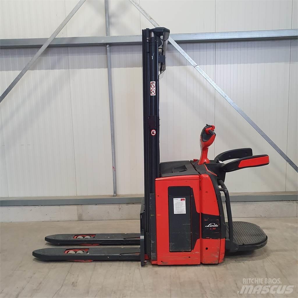 Linde L16APi Ročni električni viličar