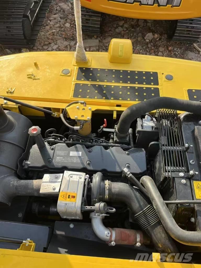 Komatsu 240-8 Bagri goseničarji