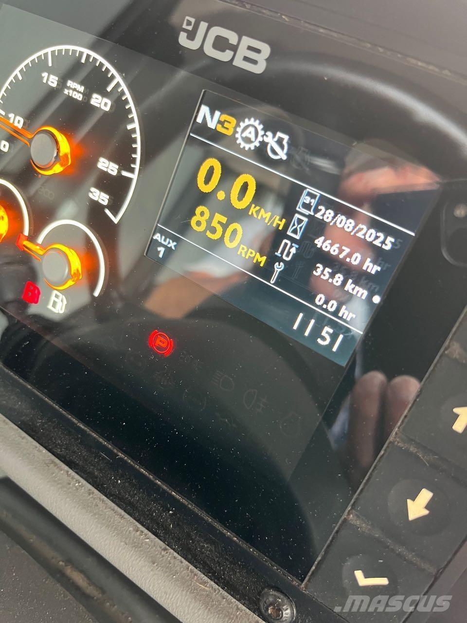 JCB TM 320 Agri Kolesni nakladalci