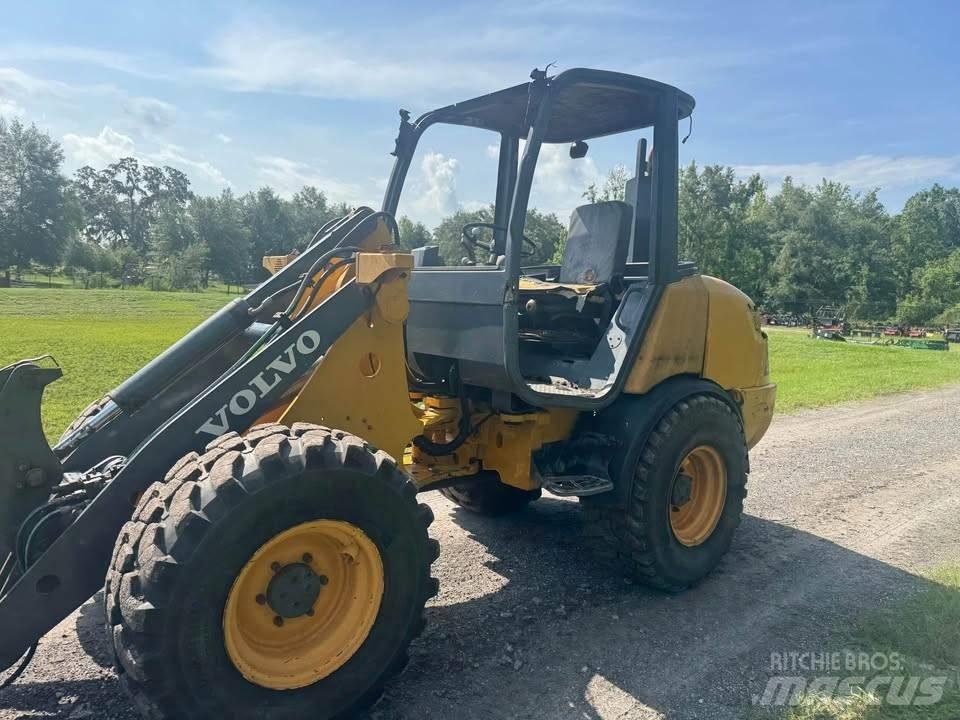 Volvo L 20 B Kolesni nakladalci