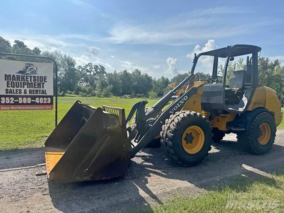 Volvo L 20 B Kolesni nakladalci
