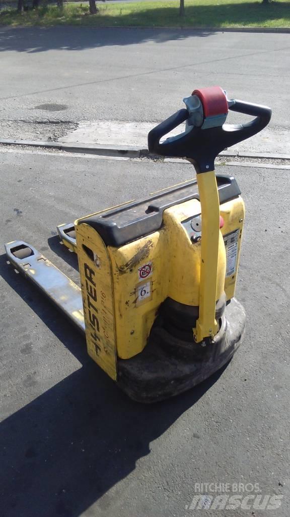 Hyster P1.6 Električni nizko dvižni viličar