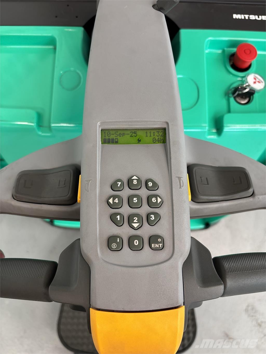 Mitsubishi SBV16P Samopogonski ročni viličarji