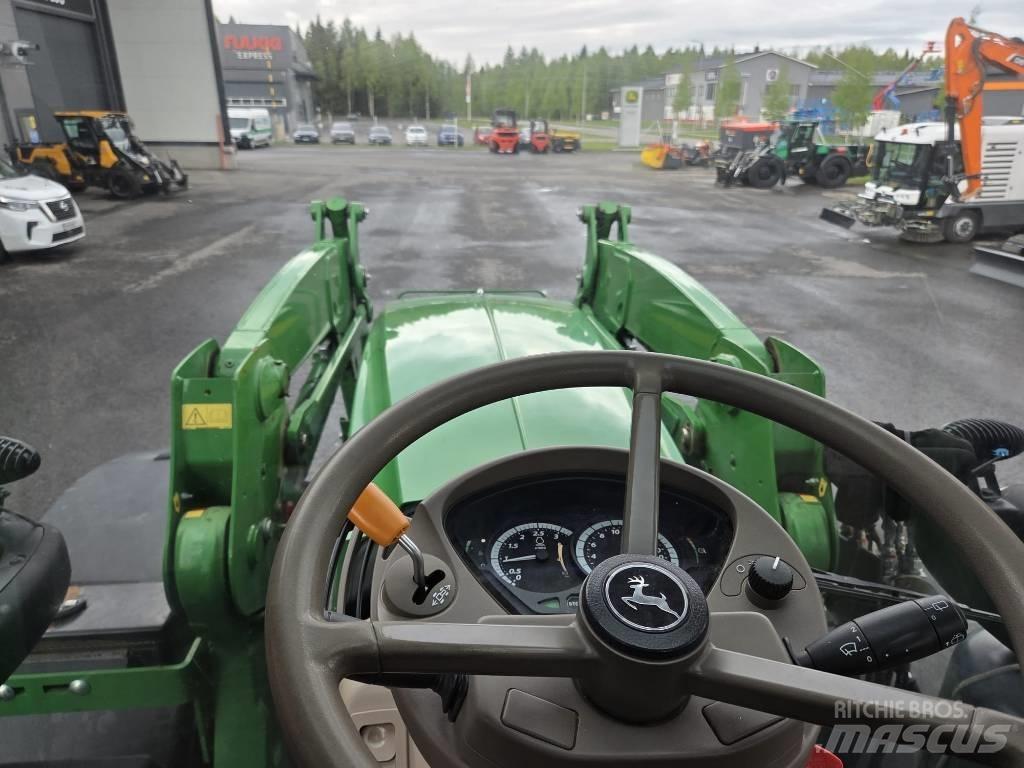 John Deere 6155R Traktorji