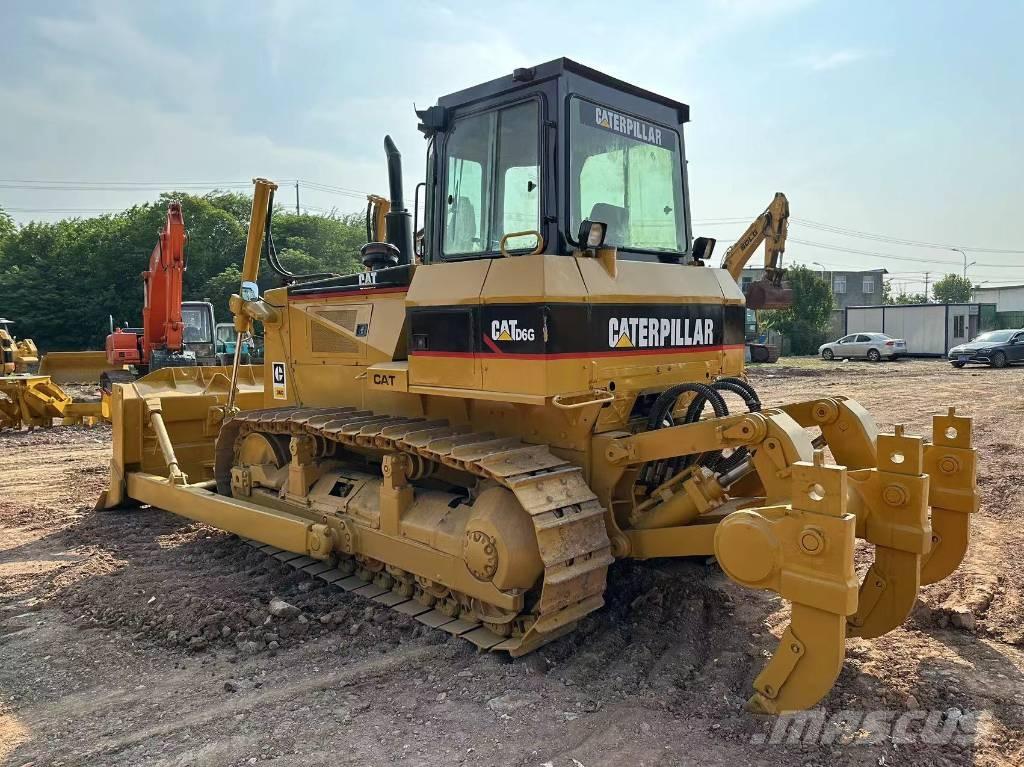 CAT D 6 G Buldožerji goseničarji