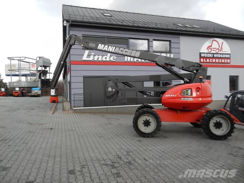 Manitou 200 ATJ Zglobne dvižne ploščadi