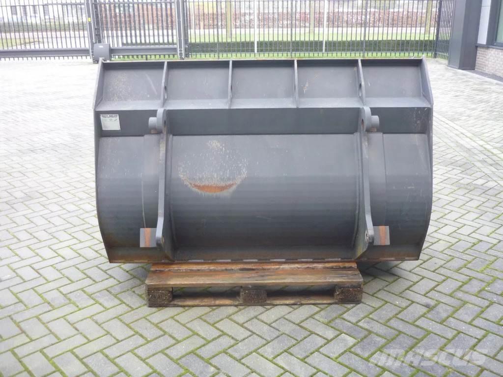 CASE Shovelbak Žlice