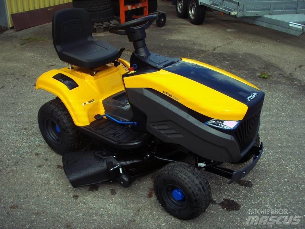 Stiga E-Ride S 300 Vrtni traktor kosilnice