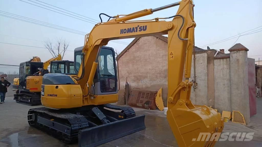 Komatsu PC 78 US Midi bagri 7t – 12t