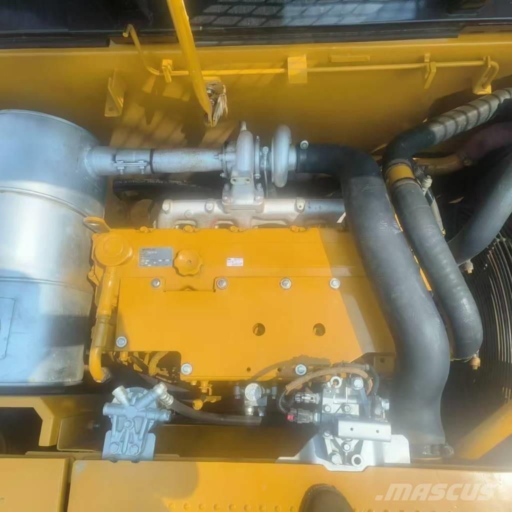 CAT 320D2 Bagri goseničarji