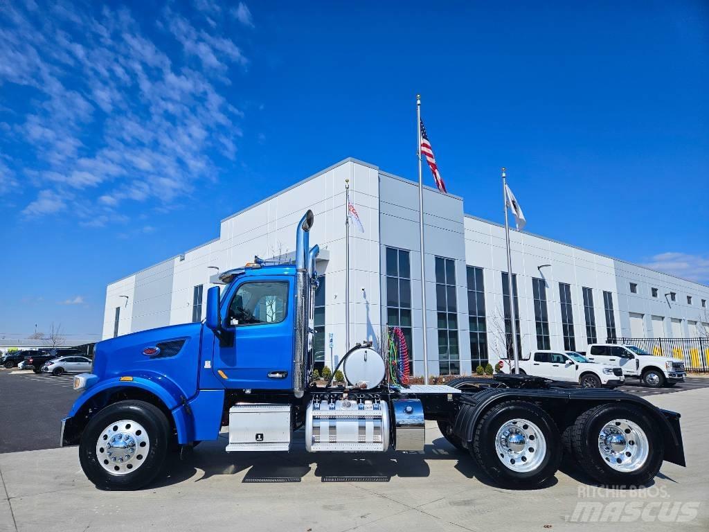 Peterbilt 567 Vlačilci