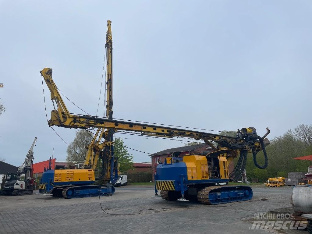 Bauer BG 15 H Težki vrtalni stroji