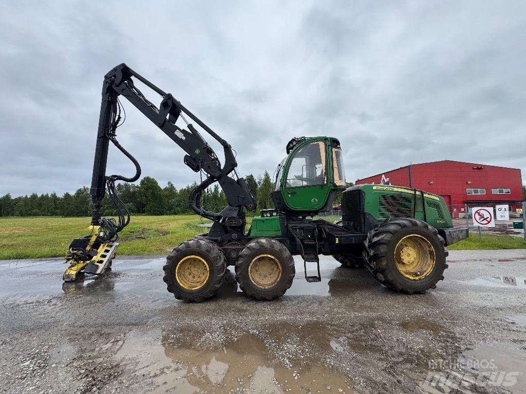 John Deere 1170 E Harvesterji