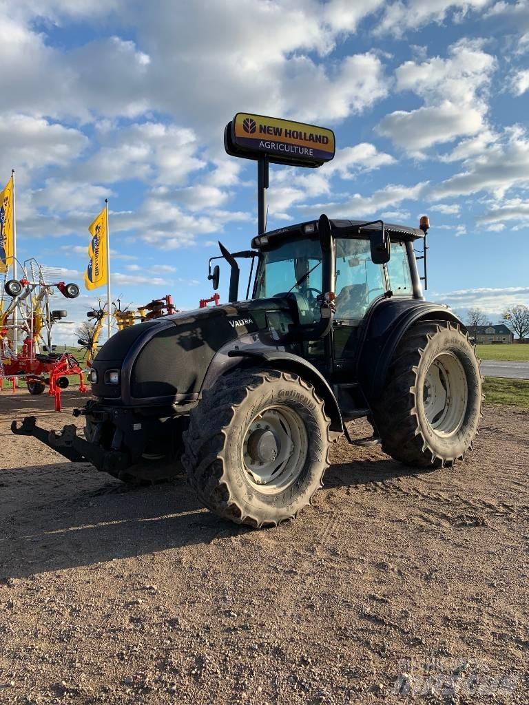 Valtra T 160 Traktorji