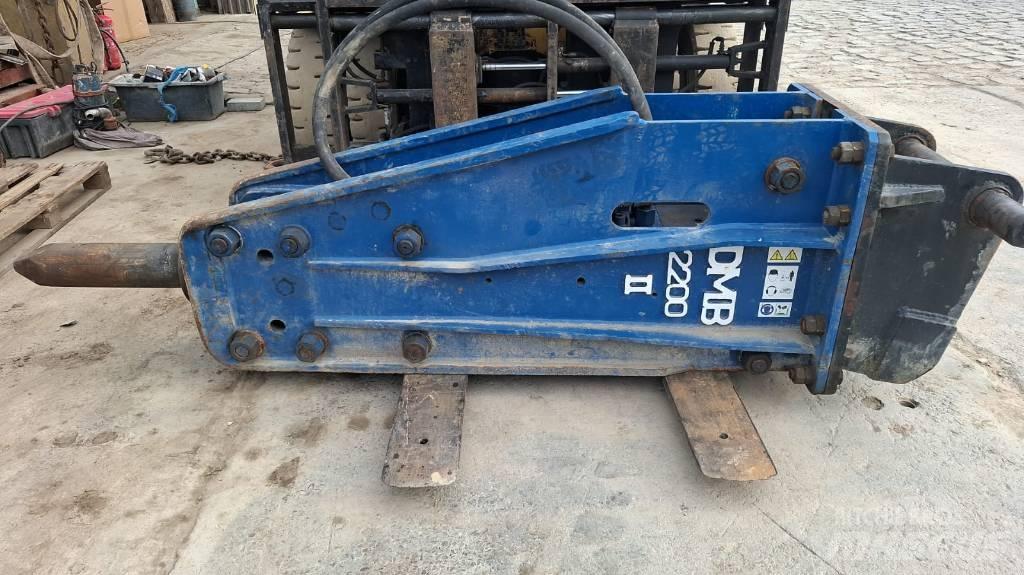 DMB 2200 Kladiva