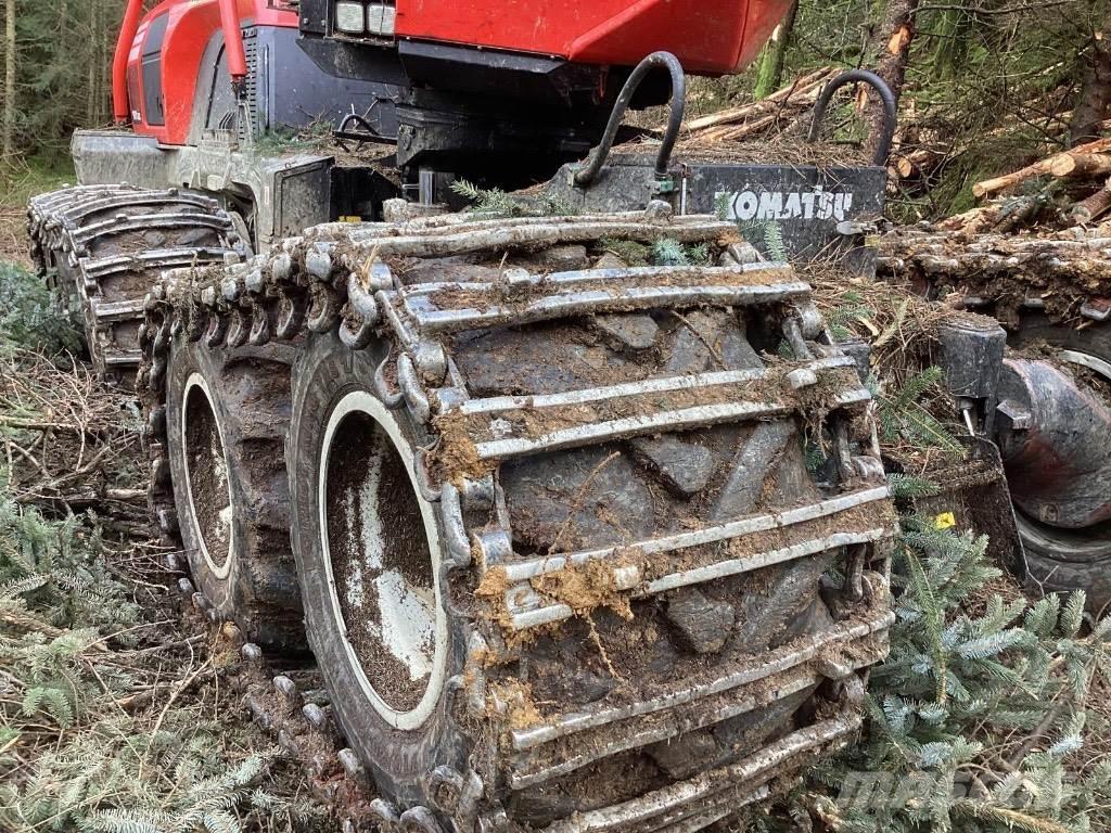 Komatsu 901 XC Harvesterji