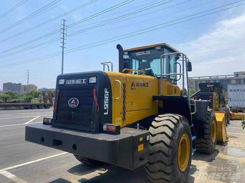 SDLG L956F Kolesni nakladalci