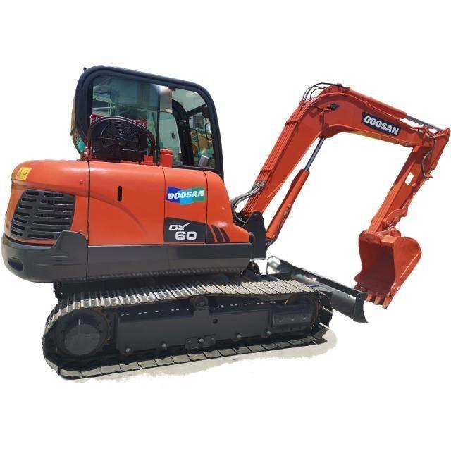 Doosan DX 60 Bagri goseničarji