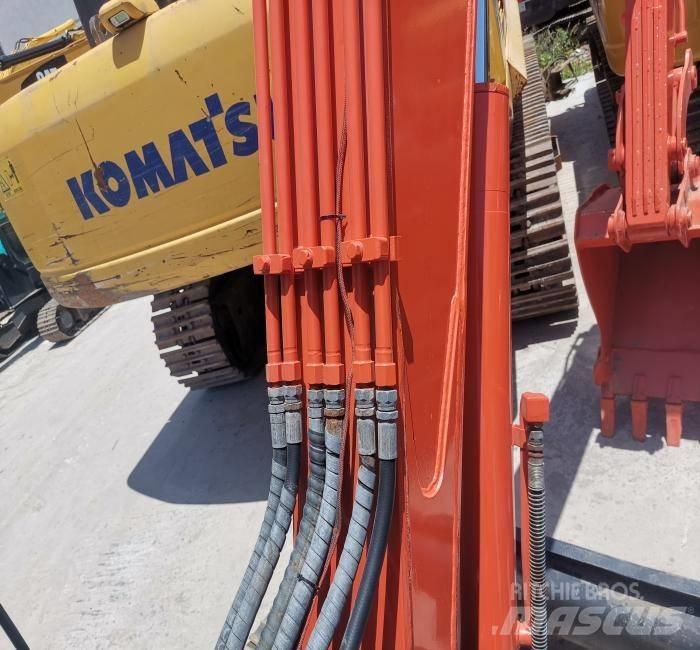 Doosan DX 60 Bagri goseničarji
