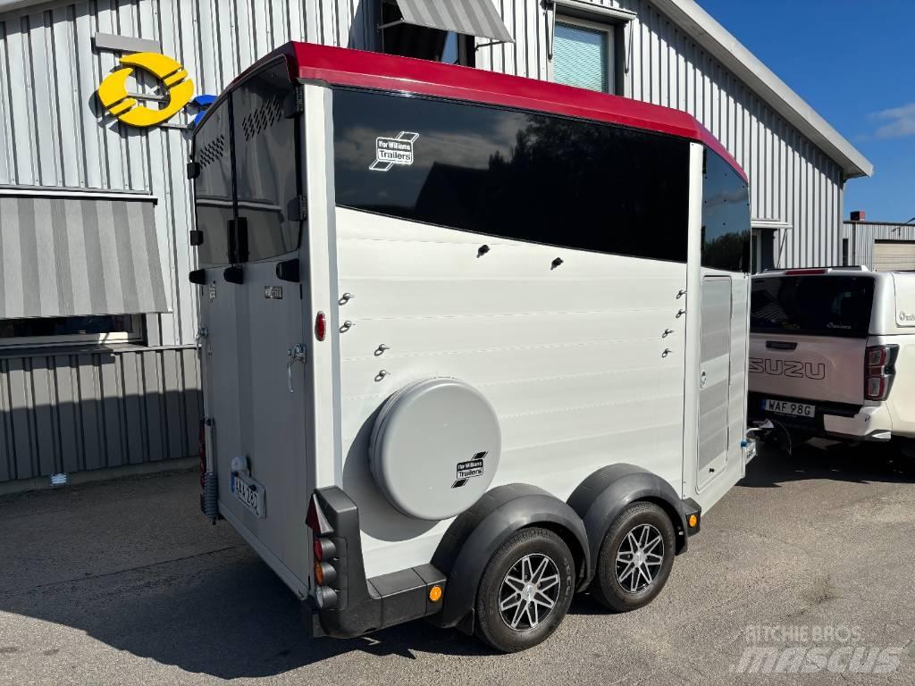 Ifor Williams HBX511 Prikolice za prevoz živine