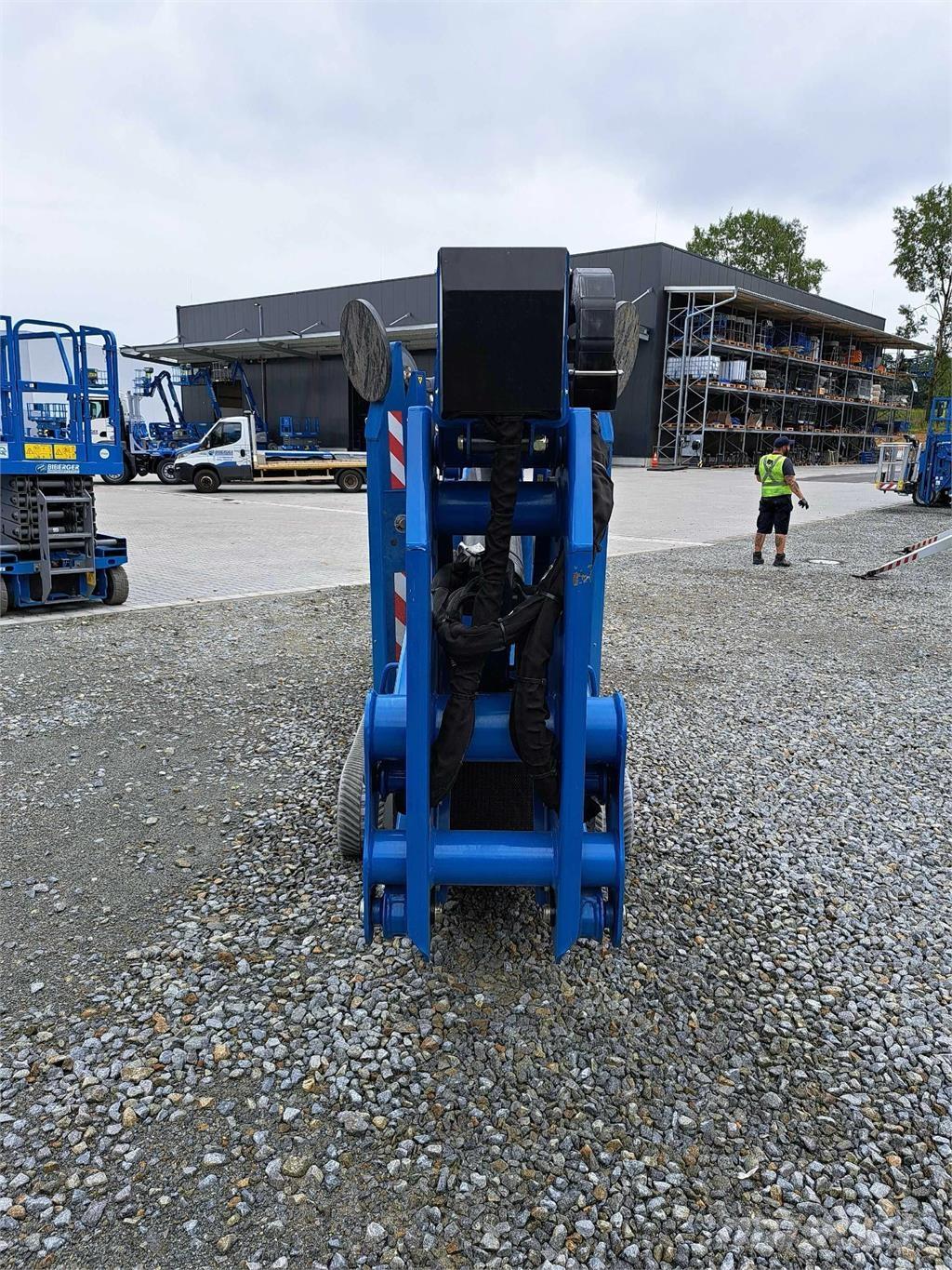 JLG X20J+ Škarjaste dvižne ploščadi