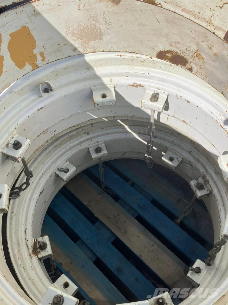  Paripyörät 18.4-38 Gume, kolesa in platišča