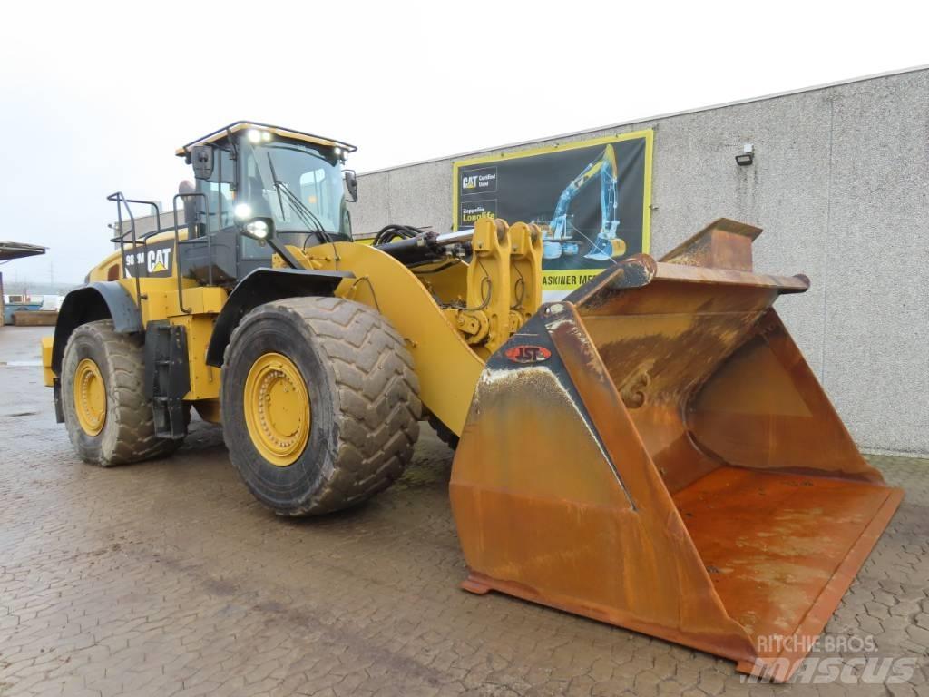 CAT 982 M Kolesni nakladalci