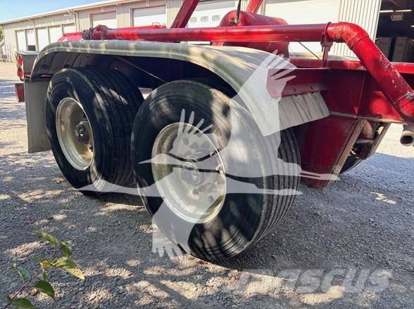 Fruehauf 1000CUFT Polprikolice cisterne