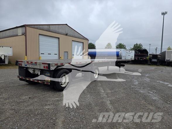 Great Dane FREEDOM LT Plato/keson polprikolice