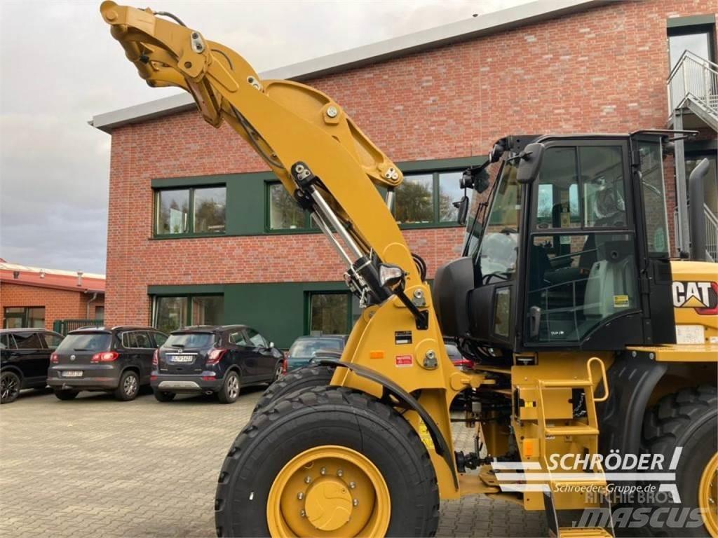 CAT 914 M Kolesni nakladalci