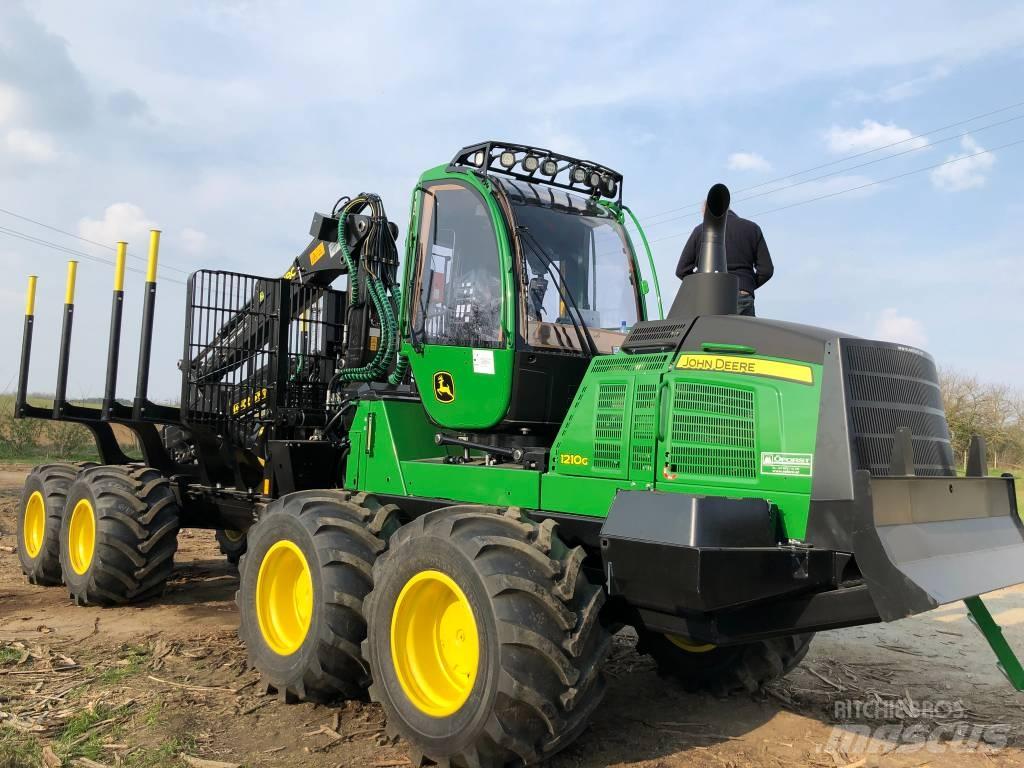 John Deere 1210 G Forwarderji